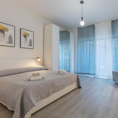 Matinum Central & Spacious Apartment Bologna Exteriör bild