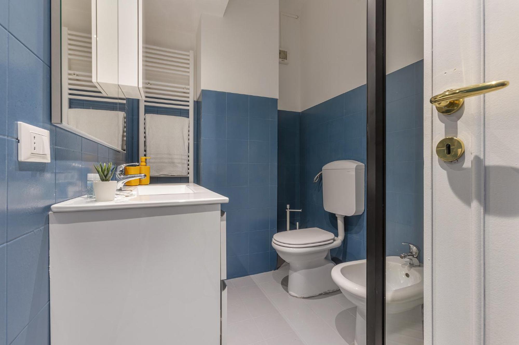 Matinum Central & Spacious Apartment Bologna Exteriör bild